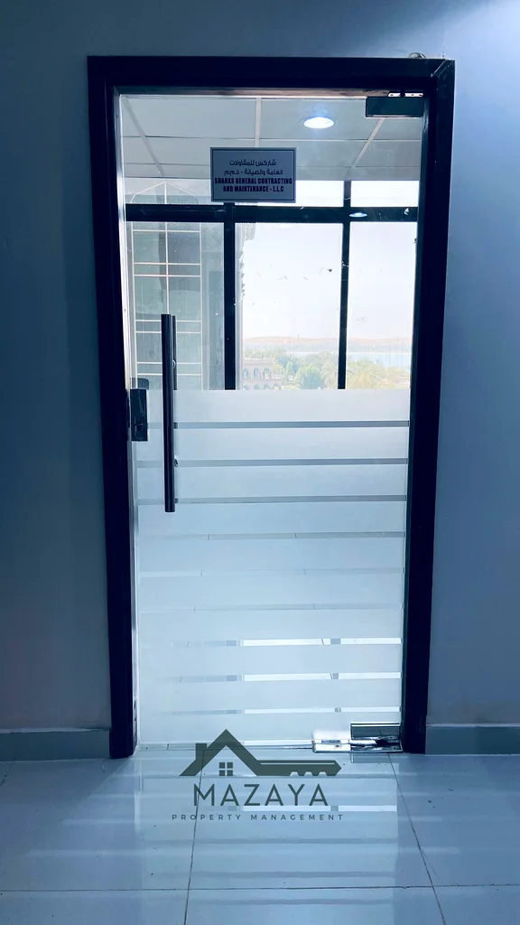 OFFICE FOR RENT 7000 / 3 YEARS63165233553921113