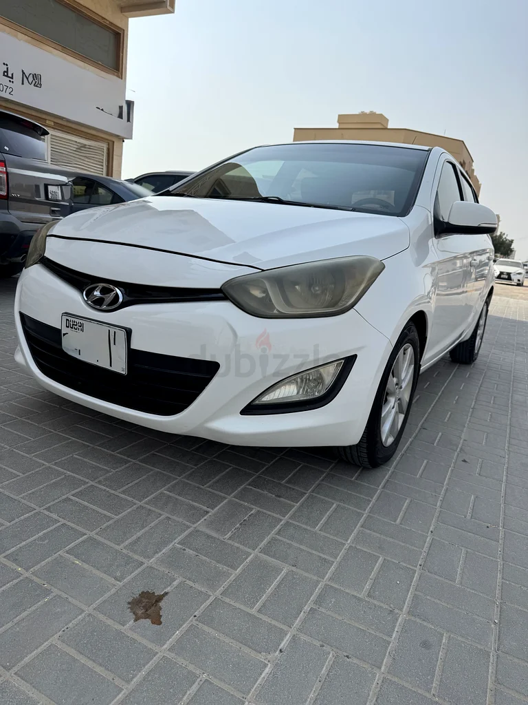 سيارة مثالية للعائلة الصغيرة - حالة ممتازة631359790032661112