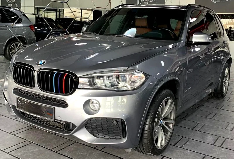 Excellent condition Second owner lady driven full options with car play  ceramic coating63160159643649111