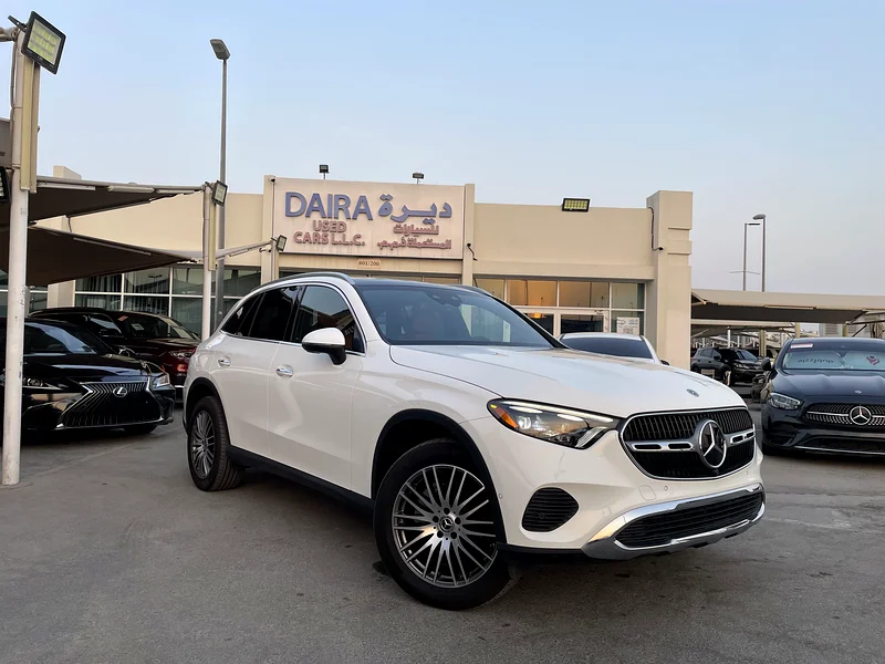 Mercedes GLC300–full option 2023 Clean title without accidents63158339490307112