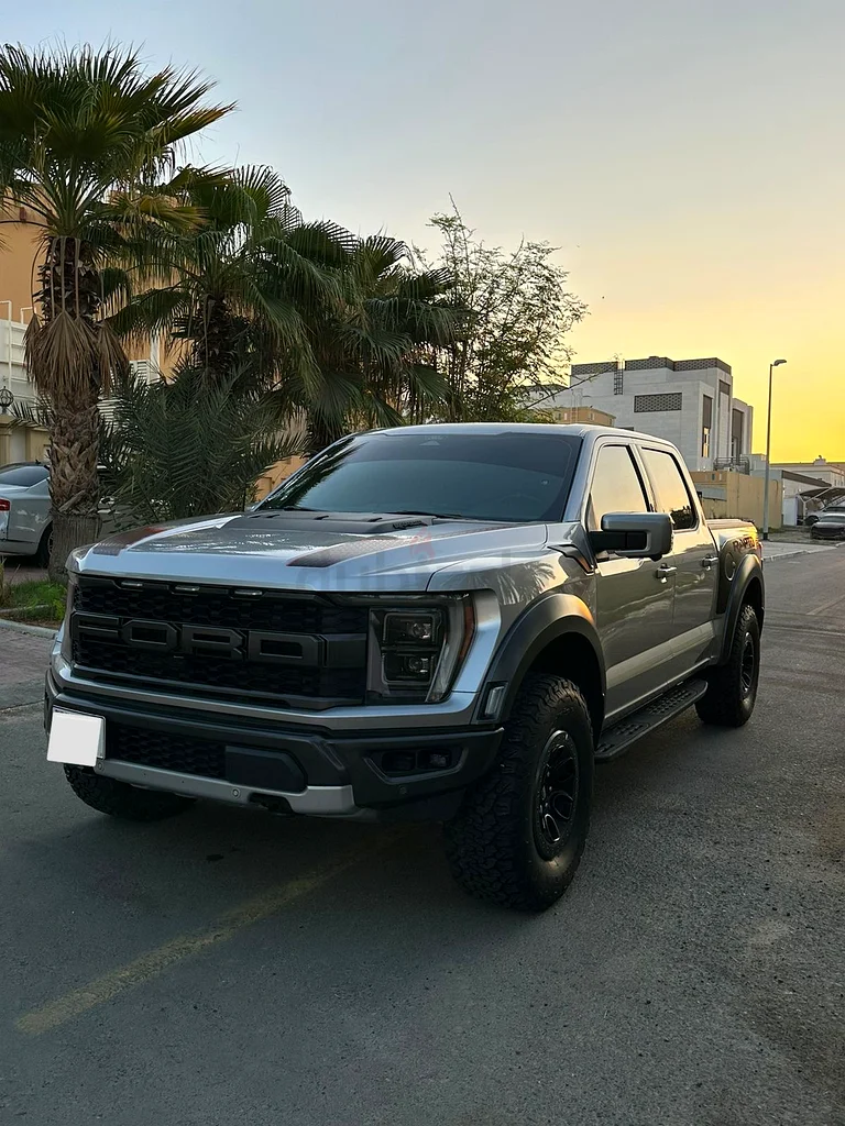Gulf Ford Raptor, clean and under warranty63136484365057112