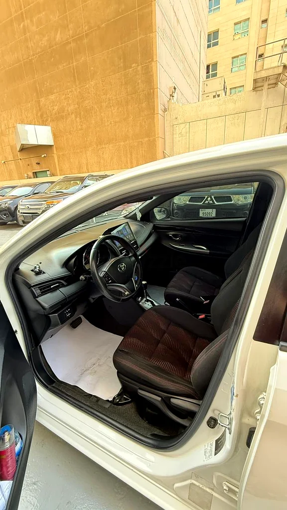 toyota  yaris for sale63147688176641111
