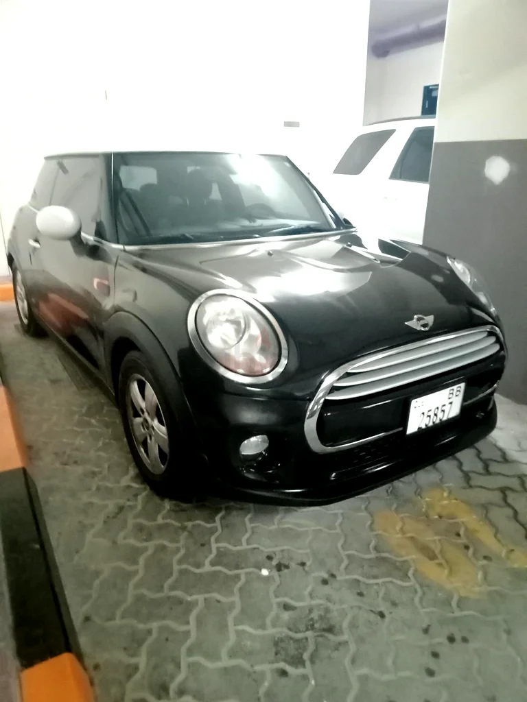 Mini Cooper in Excellent Condition With Low Mileage And New Shape63139218457475111