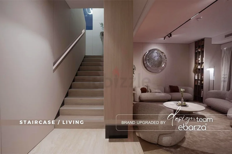 Direct owner No Commission fully upgraded Stand alone villa63847633728131112