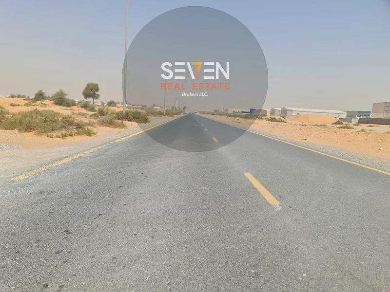 تُباع الآن قطع أراضٍ فيلات حصرية63183230950659111