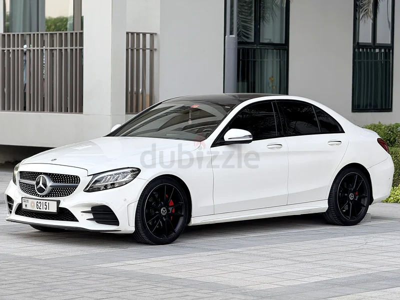 MERCEDES BENZ C200 GCC - 2019 - FULLY LOADED63144413837313112
