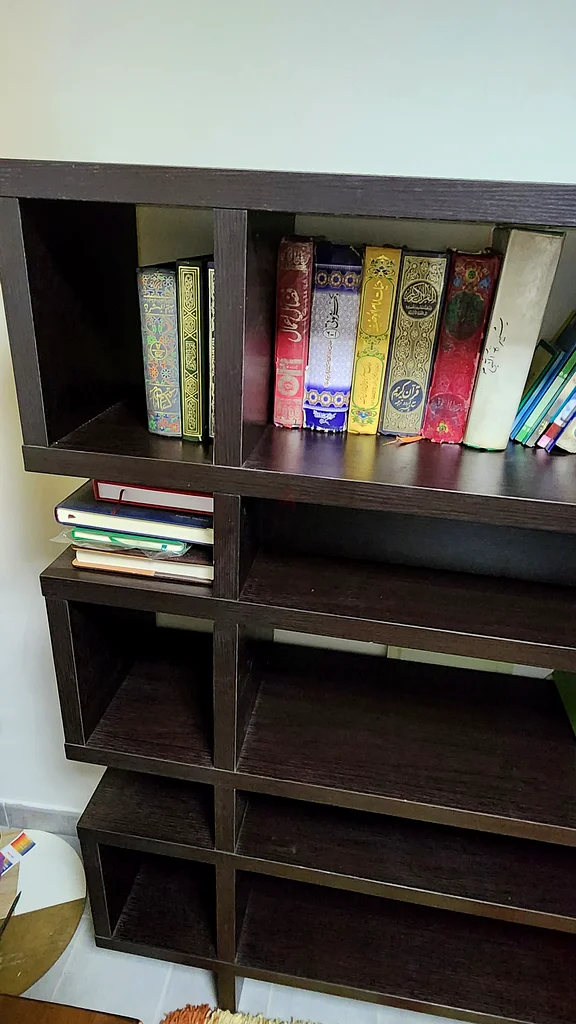 رف مكتبة أنيق وعملي للبيع!63219828201473113