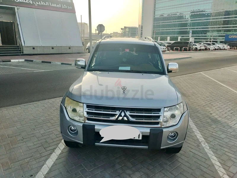 Silver GLS pajero for urgent sale63153228395779114
