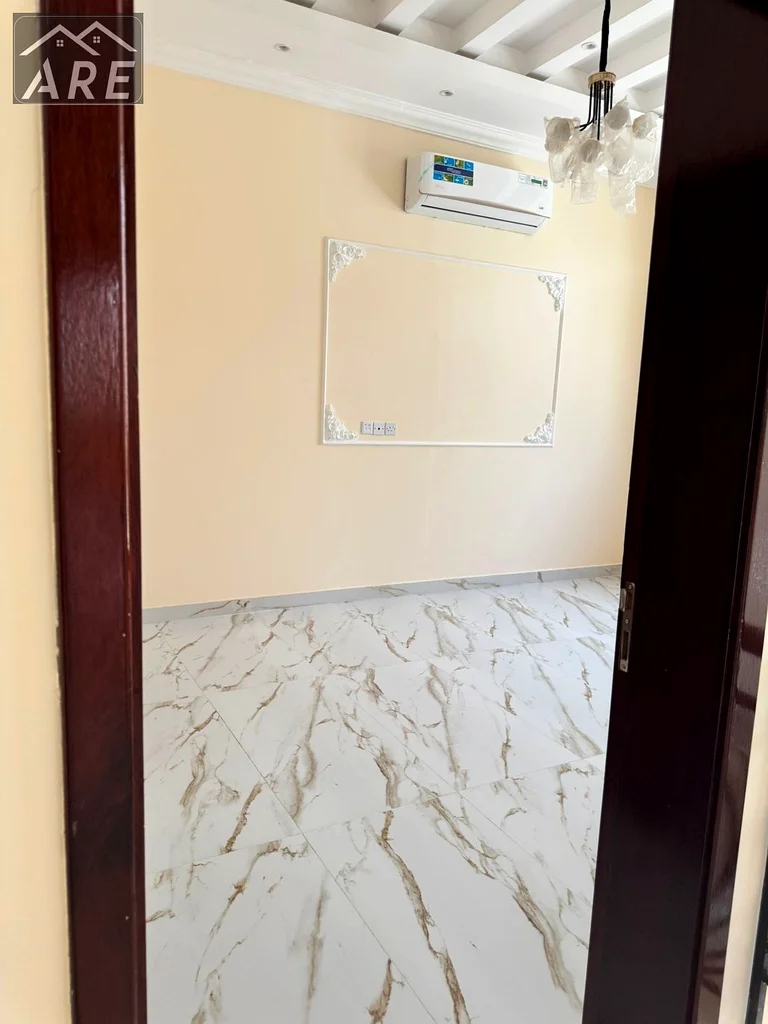 Villa for sale in Al Zahya63252421112066113
