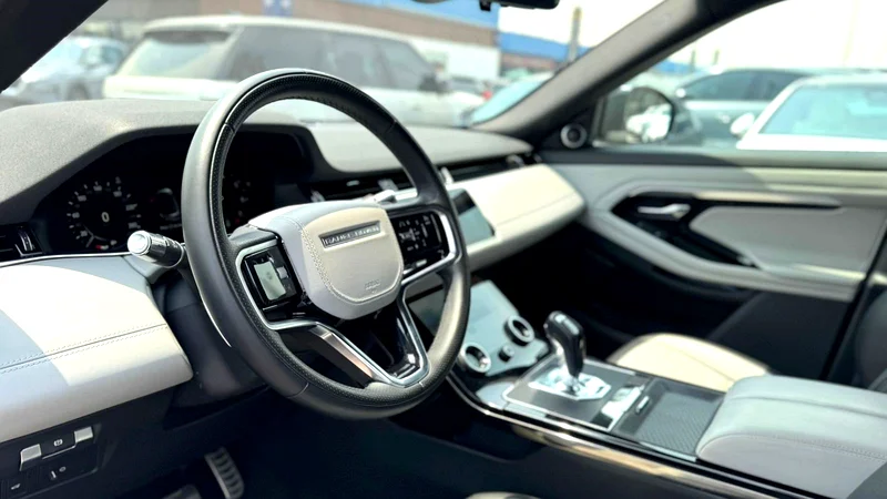 2022 Range Rover Evoque R Dynamic fully loaded63159256276993113
