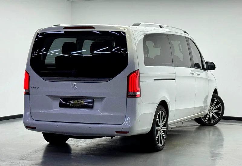 2020 Mercedes Benz V250, Warranty, Full Service History, 8 Seater, GCC63163857830019113