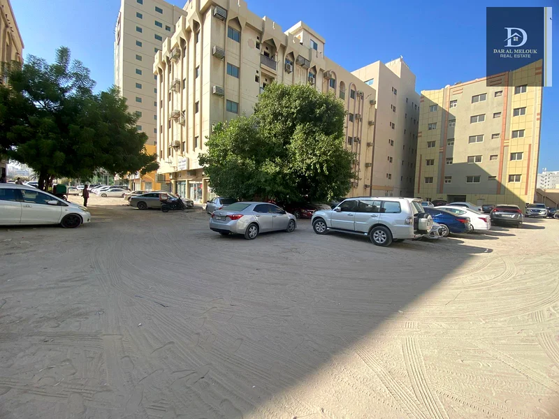 أرض تجارية سكنية للبيع في الشارقة، منطقة المسلا63183235596674111
