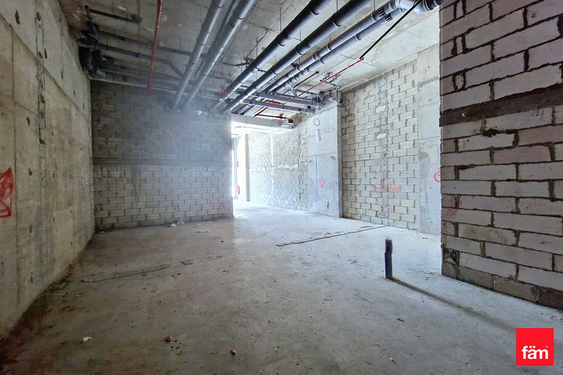 Investor Deal | Shell and Core | Prime Location63196618611330112