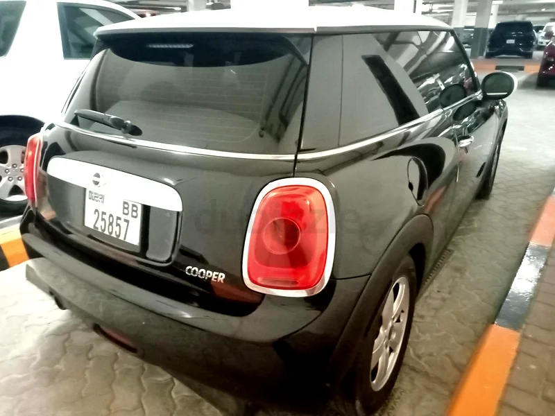 Mini Cooper in Excellent Condition With Low Mileage And New Shape63139218457475114