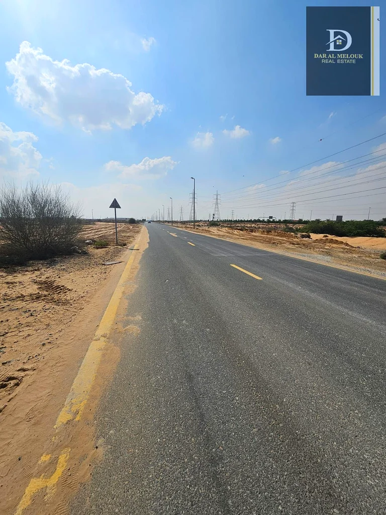 Industrial commercial land on the main street for sale in Sharjah / Al Sajaa Industrial Al Hanoo Al Jadeed63198610819330112