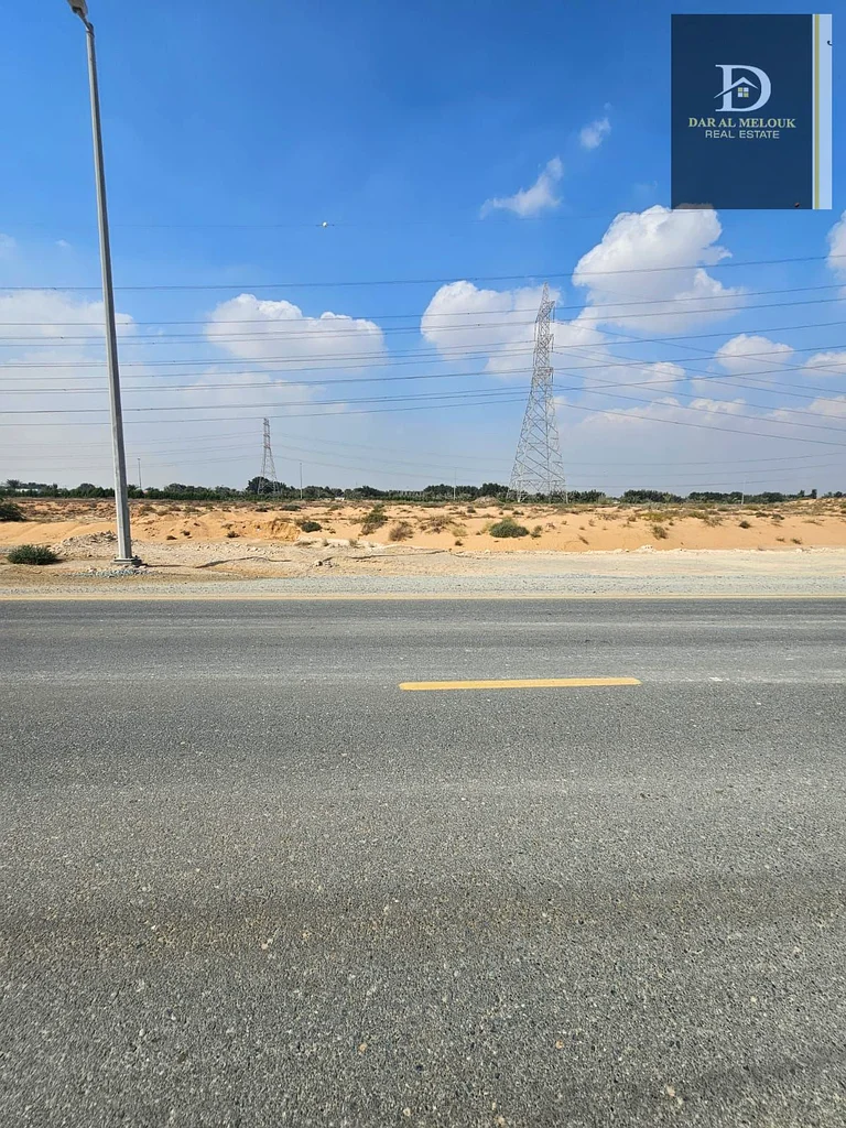 Industrial commercial land on the main street for sale in Sharjah / Al Sajaa Industrial Al Hanoo Al Jadeed63198610819330113
