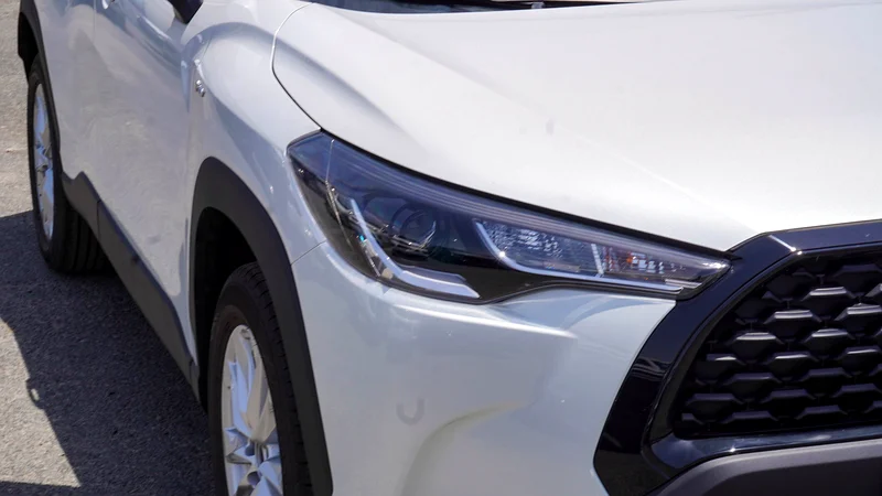 DUBAI REGISTRATION  
2025 TOYOTA COROLLA CROSS 2.0L ELITE PLUS - FULL OPTIONS63402408820226113