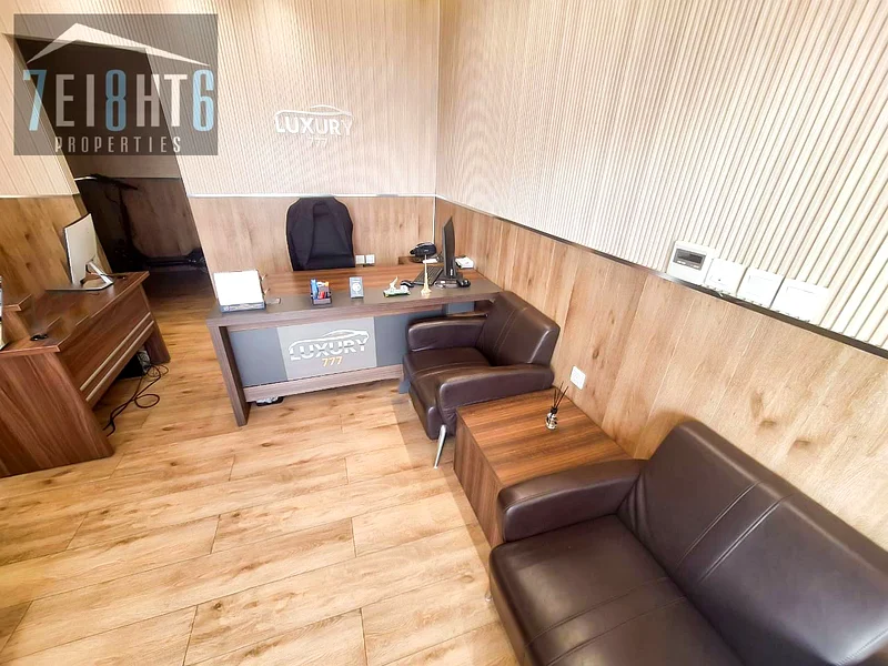 Main road facing || Vastu compliant || Easy access || Spacious shop for rent in Bur Dubai63165235052929113