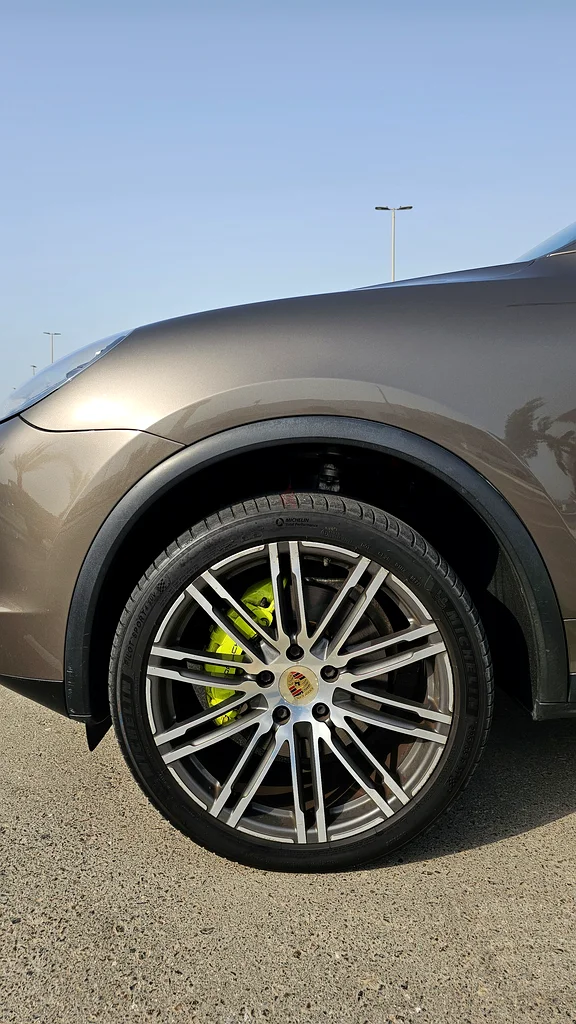 Porsche Cayenne S E Hybrid - 2015, low mileage, one of a kind in UAE!63136839411074114