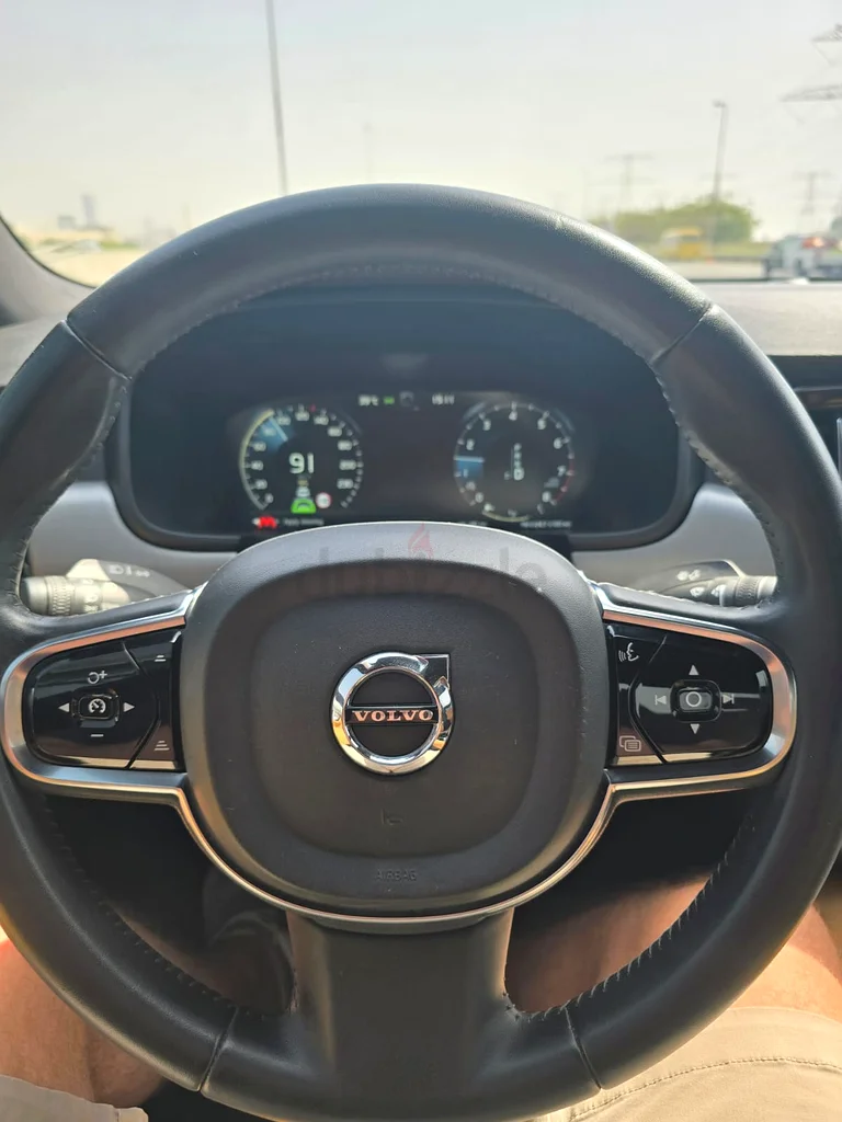 Clean car GCC, AUTOPILOT, full options, URGENT, PRICED TO SELL63221824385025113