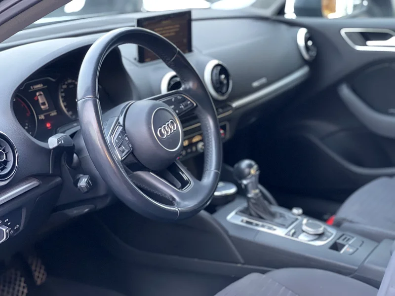 Audi A3 201763150024961921114