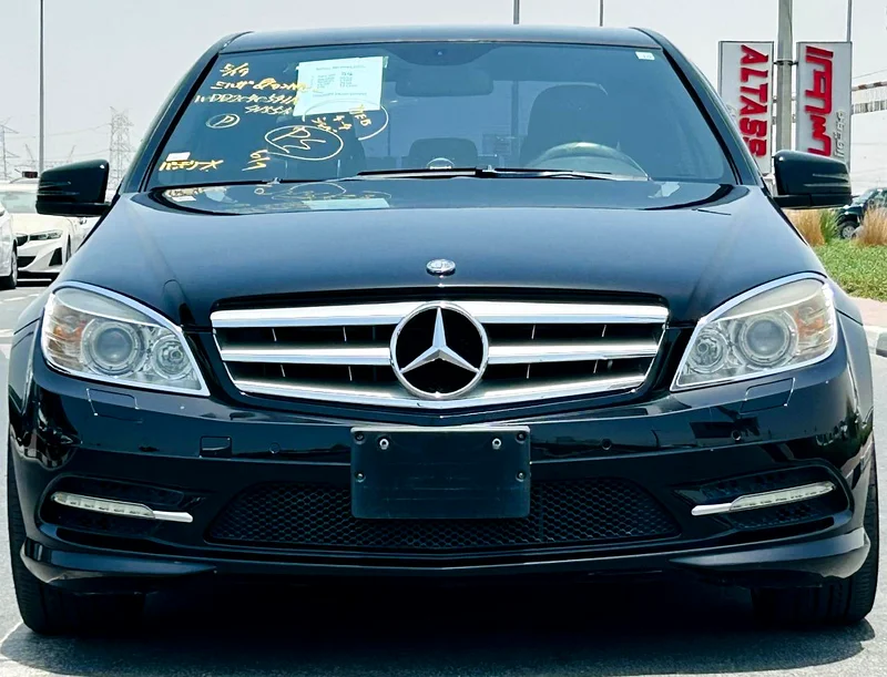 BENZ C300 | 2010 | ONLY | 111271 KM | JAPAN IMPORT | CLEAN TITLE63158338854019112