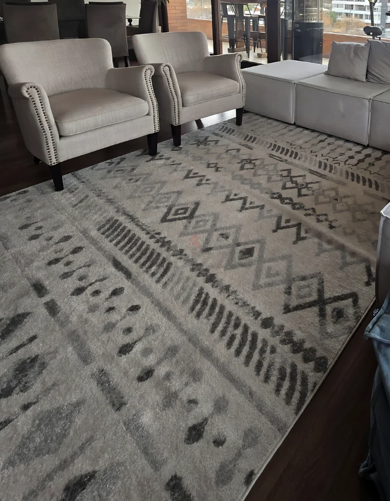 Stylish Abstract Area Rug for Sale63180366694146112