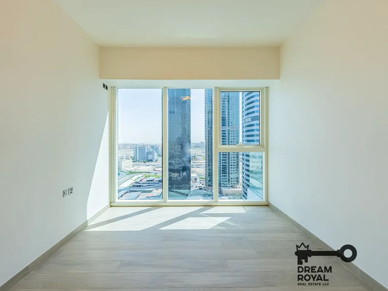 Prime location | Mid floor | Unfurnished63988330286211111
