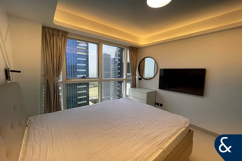 3 غرف نوم فاخرة + غرفة خادمة | حالة ممتازة63748964529025114