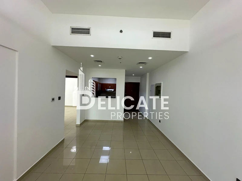 Upgraded to 2 beds | Bright & Clean | Best Offer63978120731907110