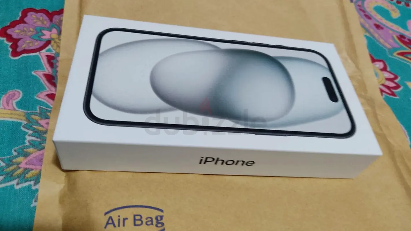 Brand New Apple iPhone 15 (128gb) in Box - Unused!