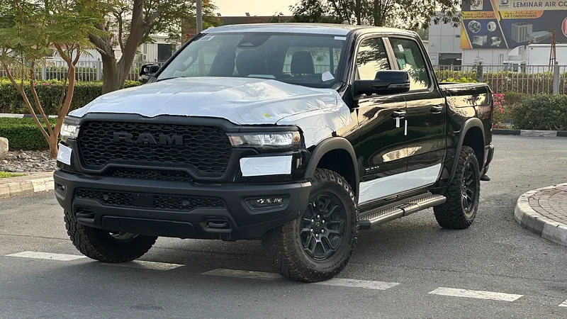 Rebel X 2025 GCC 3.0TT 4X4  3 Years Official Dealer Warranty Zero KM.632238162310421113