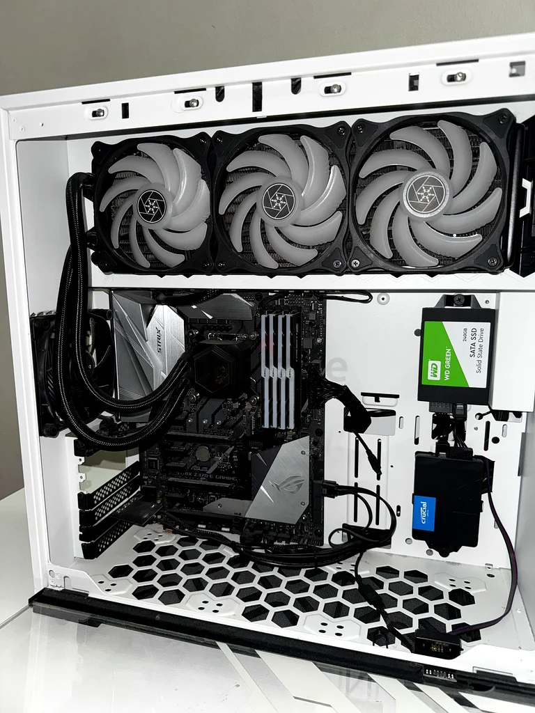 High-End Gaming PC (No GPU) – i7, 48GB RAM, Liquid Cooled63167580626050112