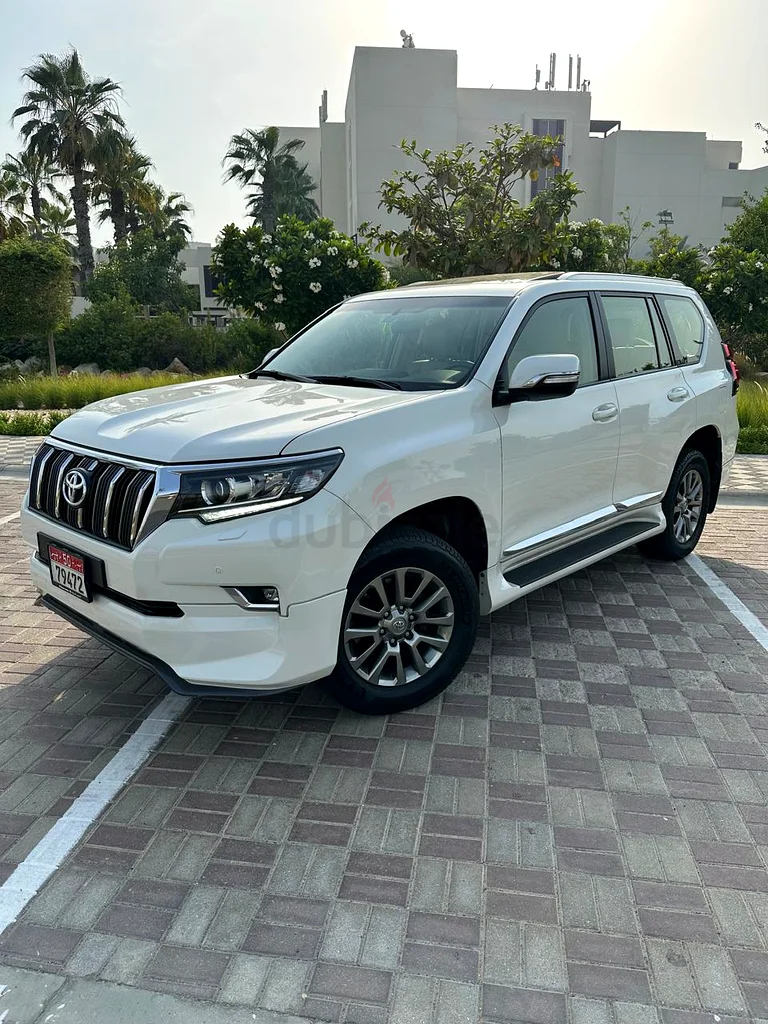 تويوتا برادو VX.R | خالية من الحوادث | سجل صيانة كامل63137337966081112