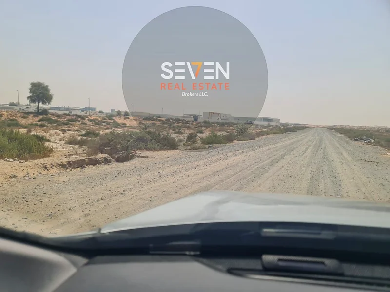 متوفر بكمية محدودة – احجز قطعة أرض الفيلا الآن63183230974465111