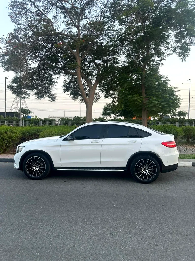 مرسيدس بنز جي ال سي كوبيه 250 4 ماتيك بخيار كامل مالك واحد63141656538243112