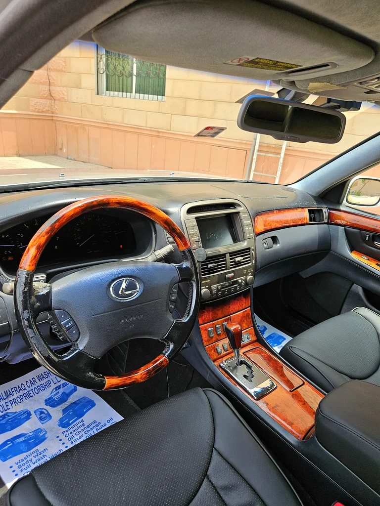 لكزس ls43063151402097154111