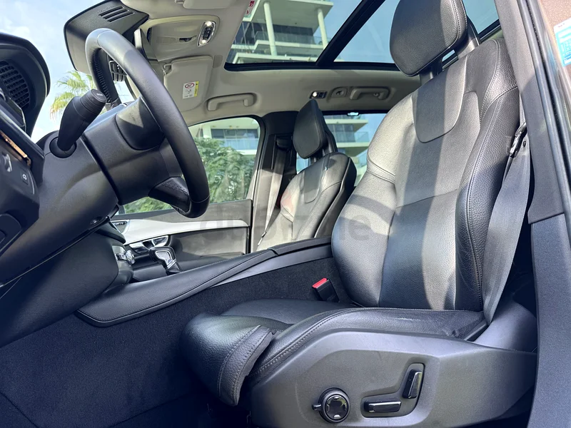 2016 Volvo XC9063176619115393114