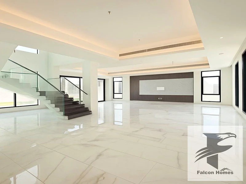 Well Maintained | 4BR Gorgeous Villa | Private Garden63808648019842112