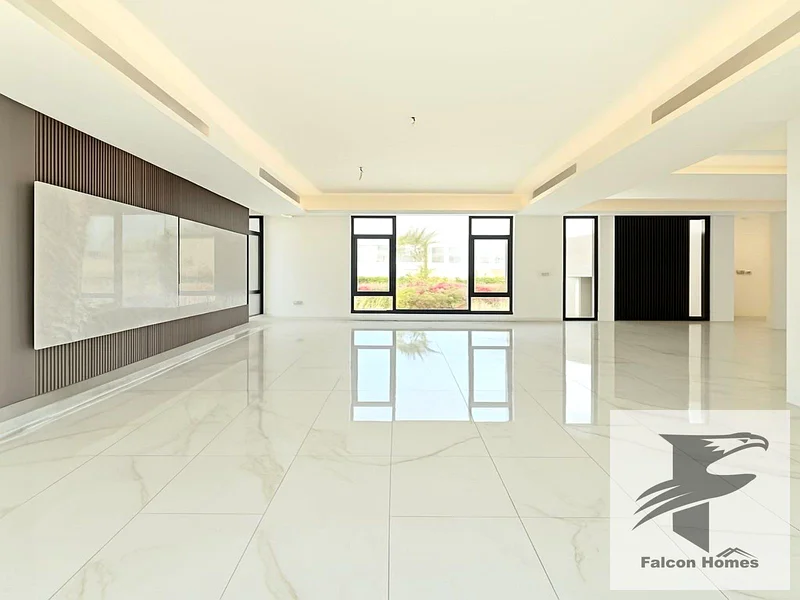 Well Maintained | 4BR Gorgeous Villa | Private Garden63808648019842114