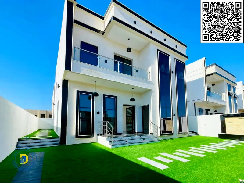 For sale, a modern villa with central air conditioning, 3 rooms, and a large yard. The price includ631867403512341116