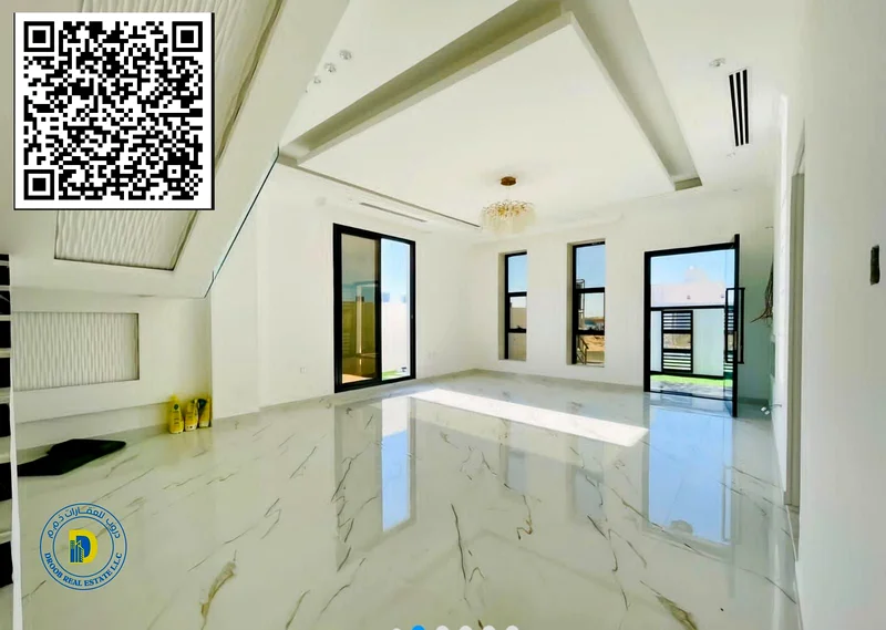 للبيع، فيلا حديثة مكيفة مركزياً، 3 غرف، وفناء كبير. السعر يشمل63186740351234112