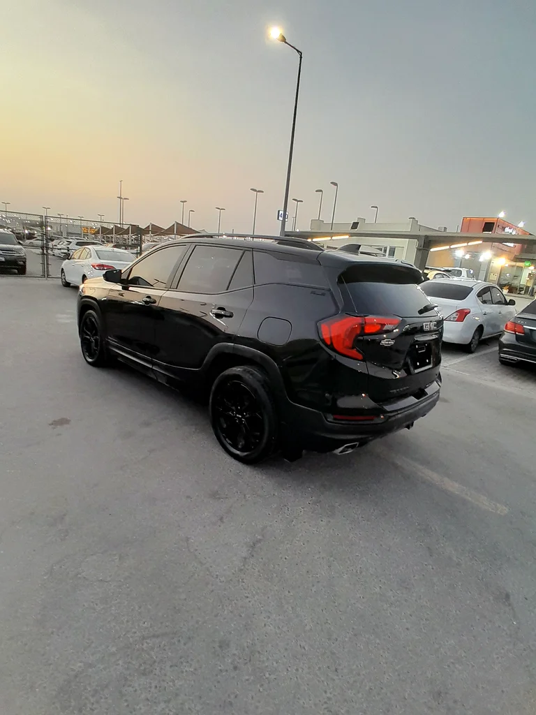 ترينين جي إم سي63222808811522114