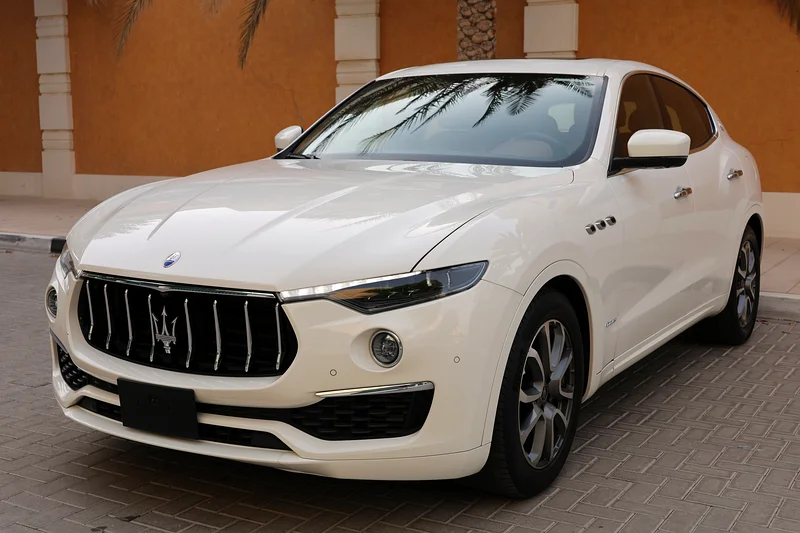 ماسيراتي ليفانتي جران لوسو Q4 V6 سعة 3.0 لتر - مواصفات دول مجلس التعاون الخليجي - ضمن الضمان - سجل صيانة كامل63176617353473114