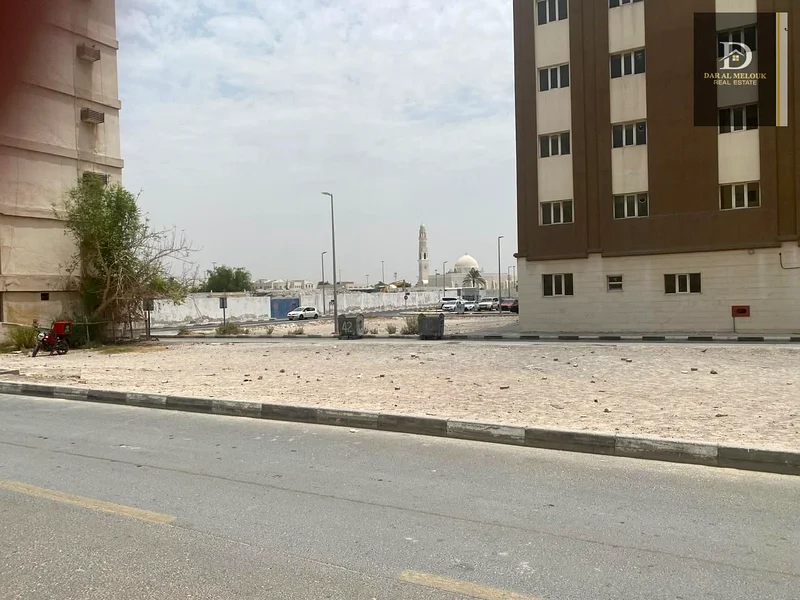 أرض سكنية تجارية للبيع في الشارقة، منطقة البطينة63183235554434111