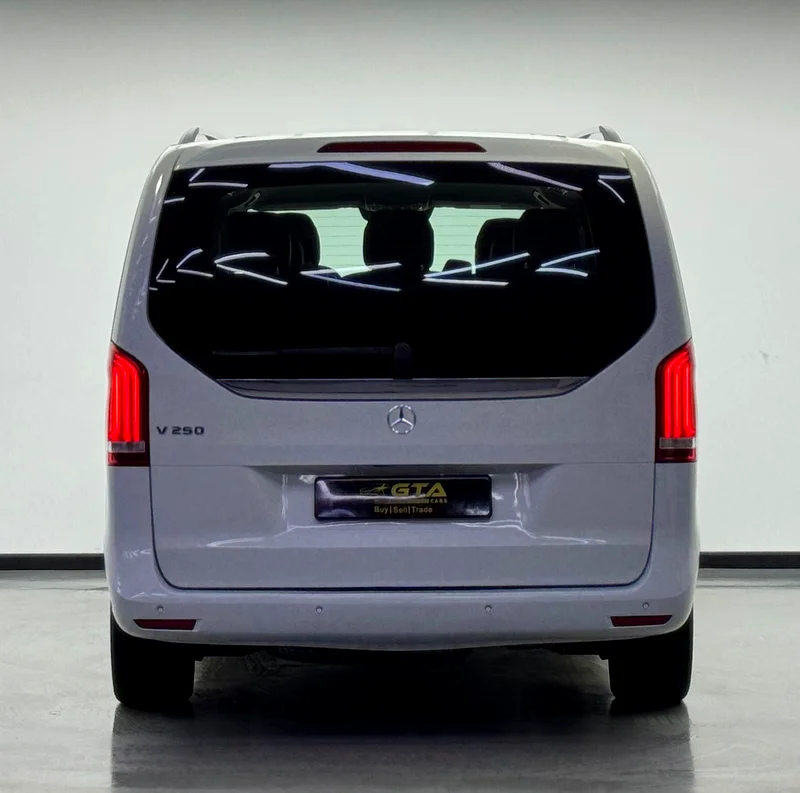 2020 Mercedes Benz V250, Warranty, Full Service History, 8 Seater, GCC63163857830019114