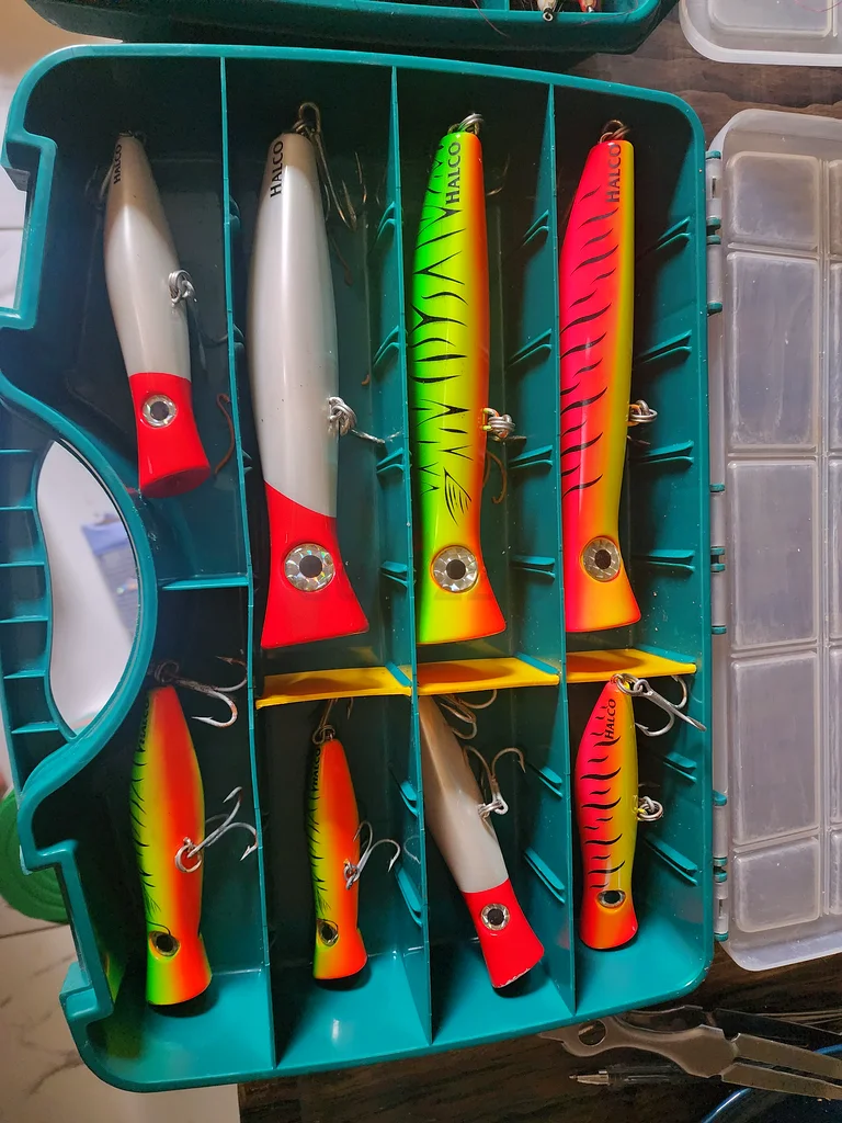 Fishing lure63242170963073112