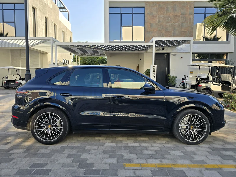Porsche Cayenne Turbo 2018 GCC63150479456897111