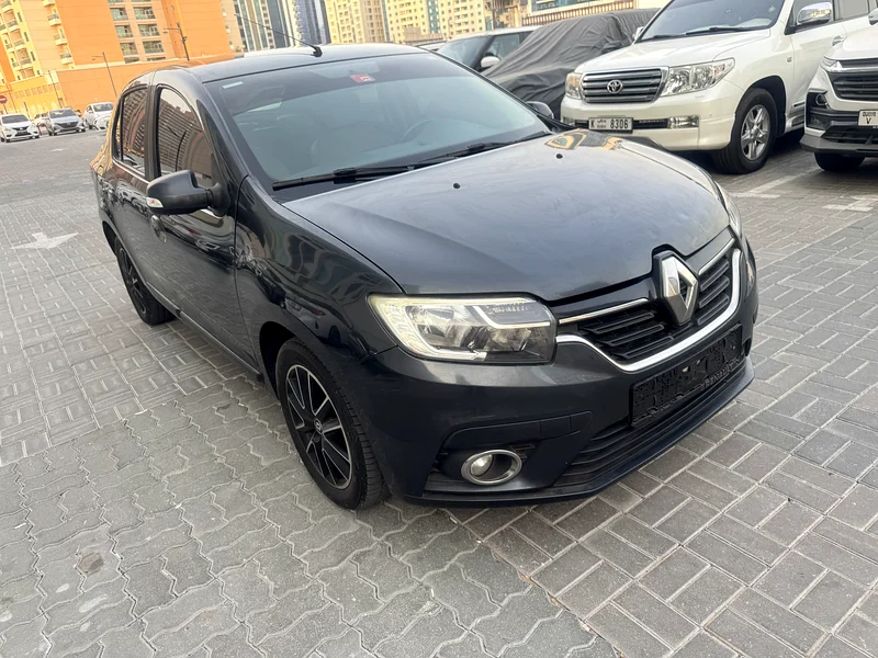 رمز رينو موديل 2021، حالة جيدة، لم يتحطم، ناقل حركة أوتوماتيكي بالكامل، مالك واحد، مستخدم في دول مجلس التعاون الخليجي، للبيع63221301915395112