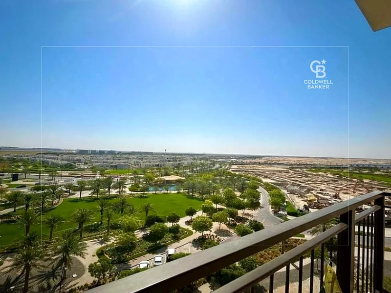 شقة بإطلالة على الجولف والبارك | مؤجرة | موقع متميز64410724227970111